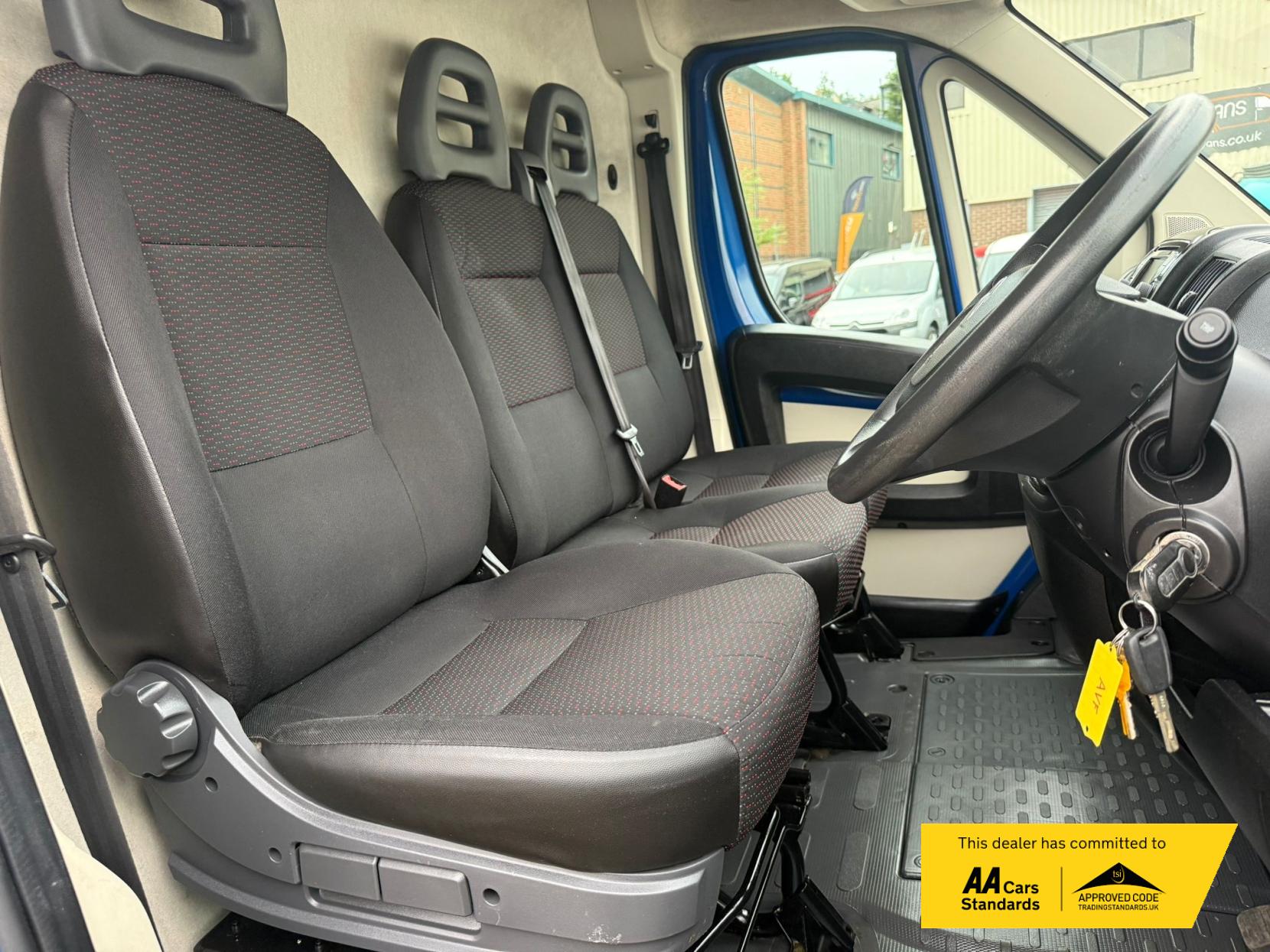 Citroen Relay 2.0 BlueHDi 33 Panel Van 5dr Diesel Manual L1 Euro 6 (110 ps)