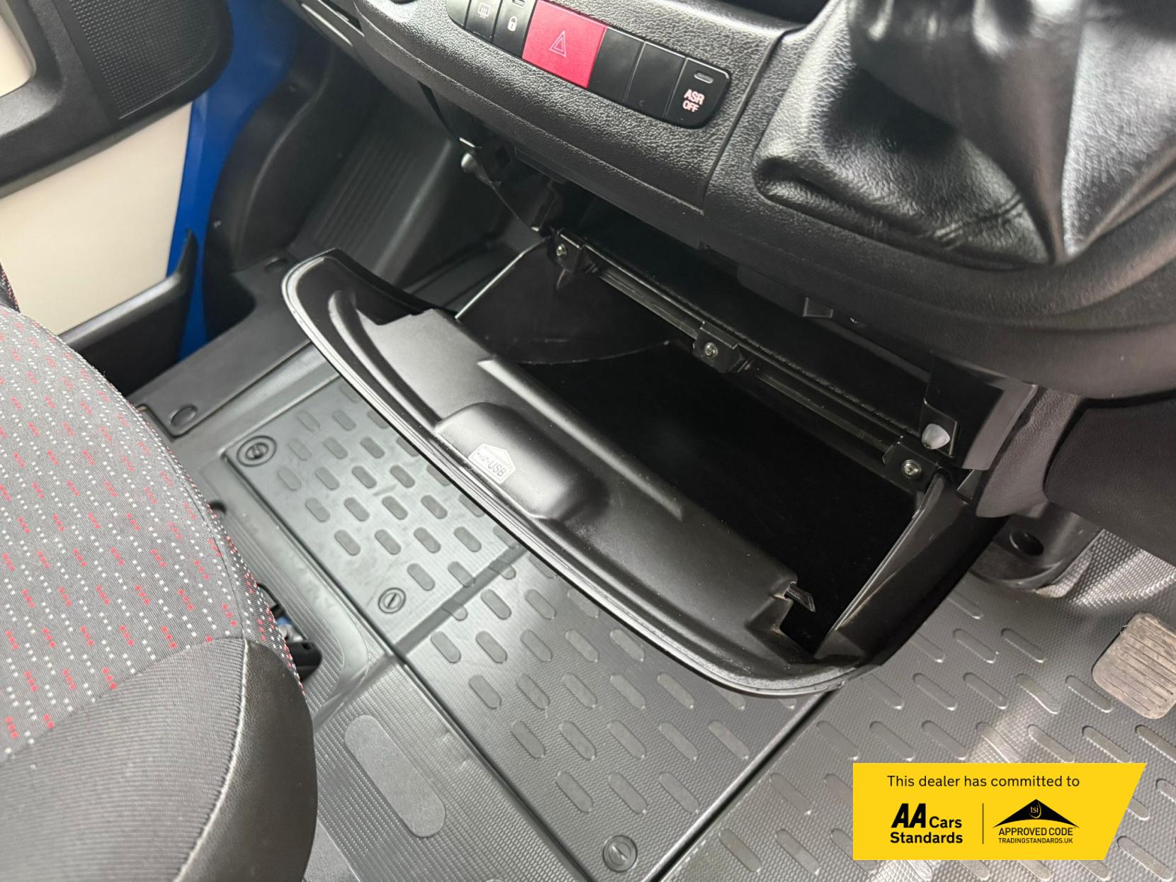 Citroen Relay 2.0 BlueHDi 33 Panel Van 5dr Diesel Manual L1 Euro 6 (110 ps)
