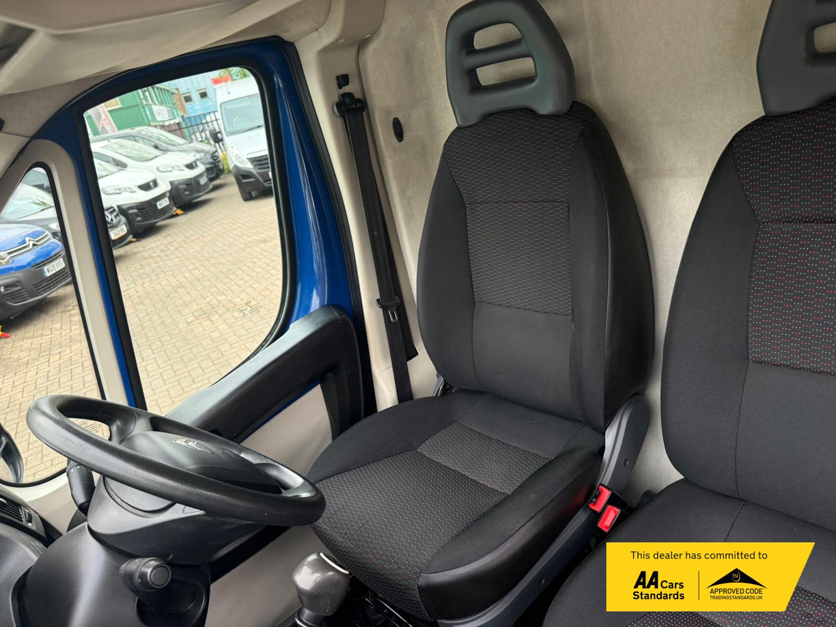 Citroen Relay 2.0 BlueHDi 33 Panel Van 5dr Diesel Manual L1 Euro 6 (110 ps)
