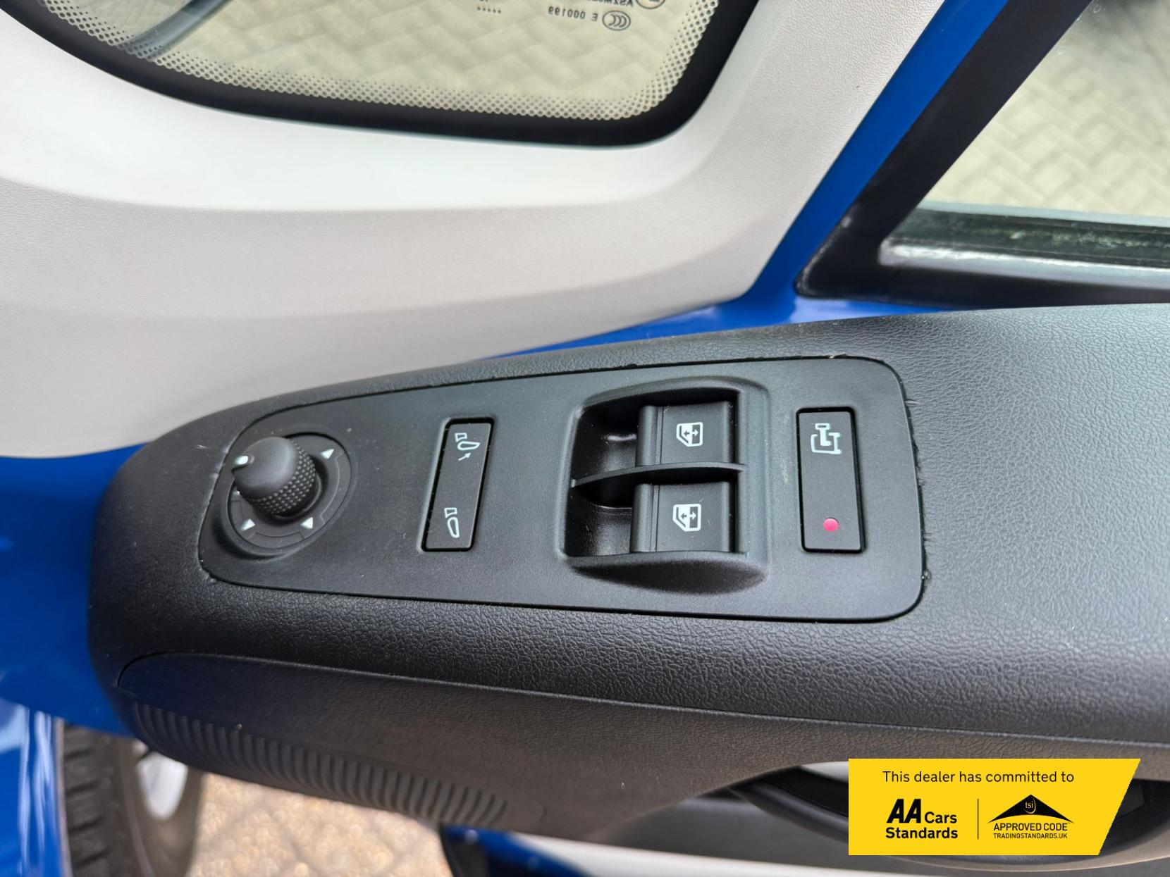 Citroen Relay 2.0 BlueHDi 33 Panel Van 5dr Diesel Manual L1 Euro 6 (110 ps)