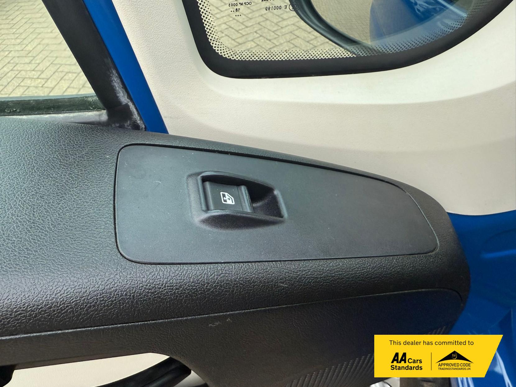 Citroen Relay 2.0 BlueHDi 33 Panel Van 5dr Diesel Manual L1 Euro 6 (110 ps)