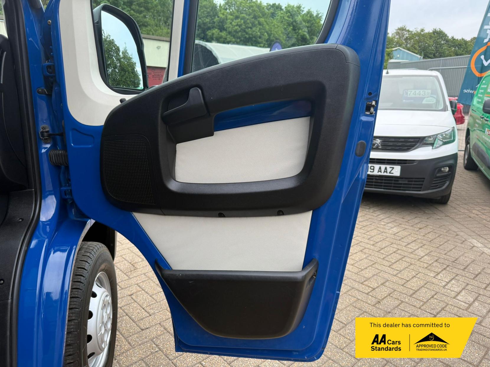Citroen Relay 2.0 BlueHDi 33 Panel Van 5dr Diesel Manual L1 Euro 6 (110 ps)