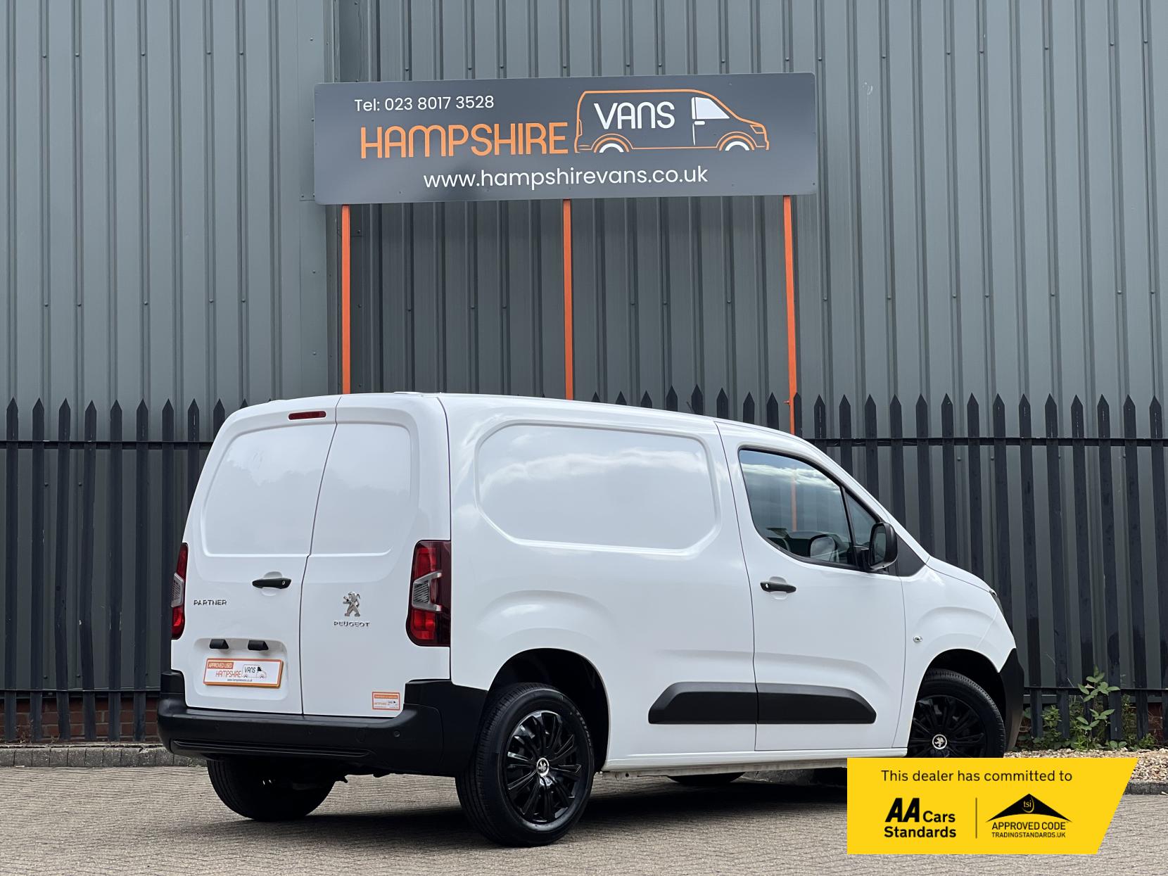 Peugeot Partner 1.5 BlueHDi 1000 Professional Standard Panel Van 5dr Diesel Manual SWB Euro 6 (100 bhp)