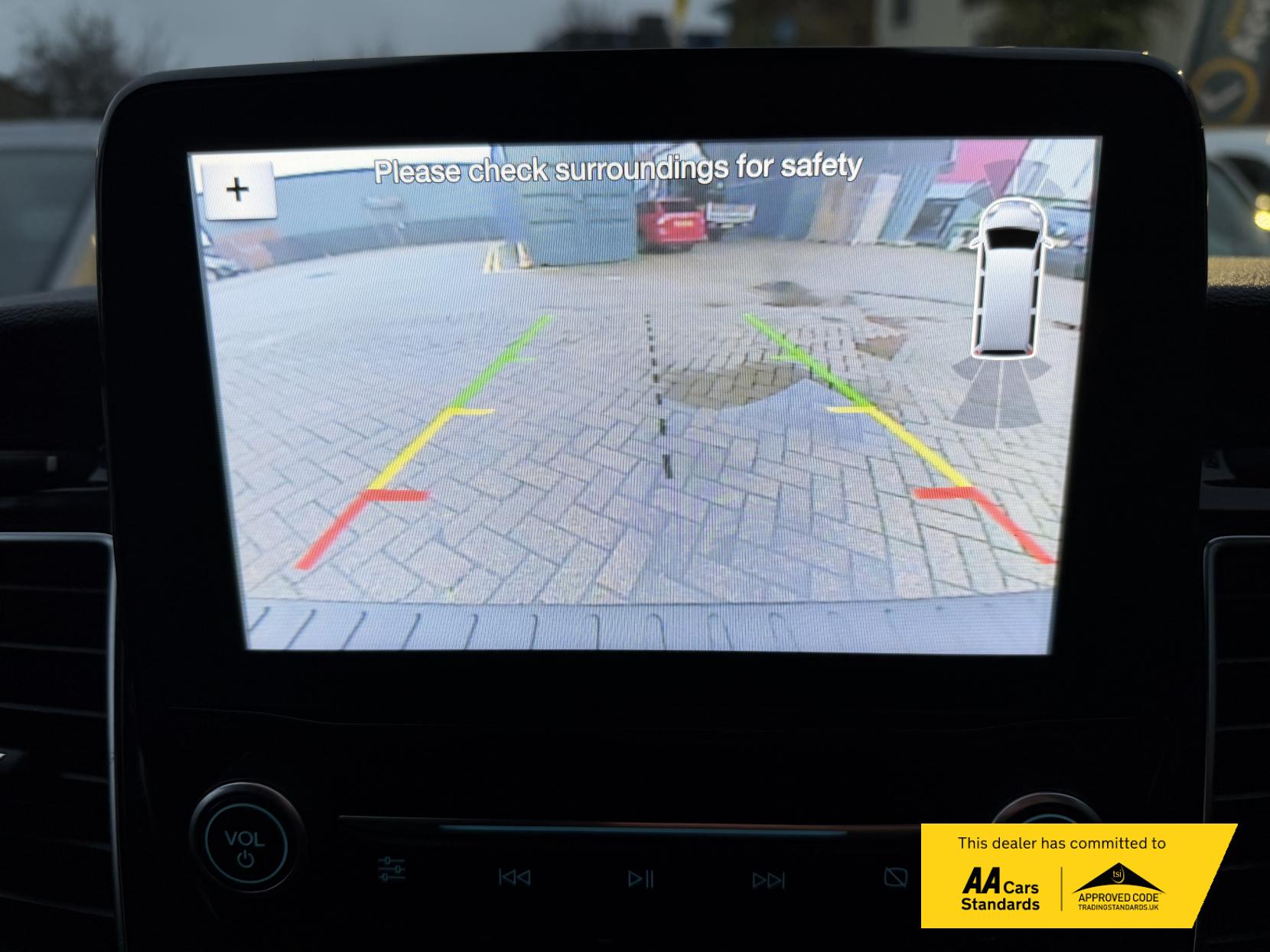 Ford Transit Custom 2.0 290 EcoBlue Sport Panel Van 5dr Diesel Manual L2 H1 Euro 6 (170 ps)