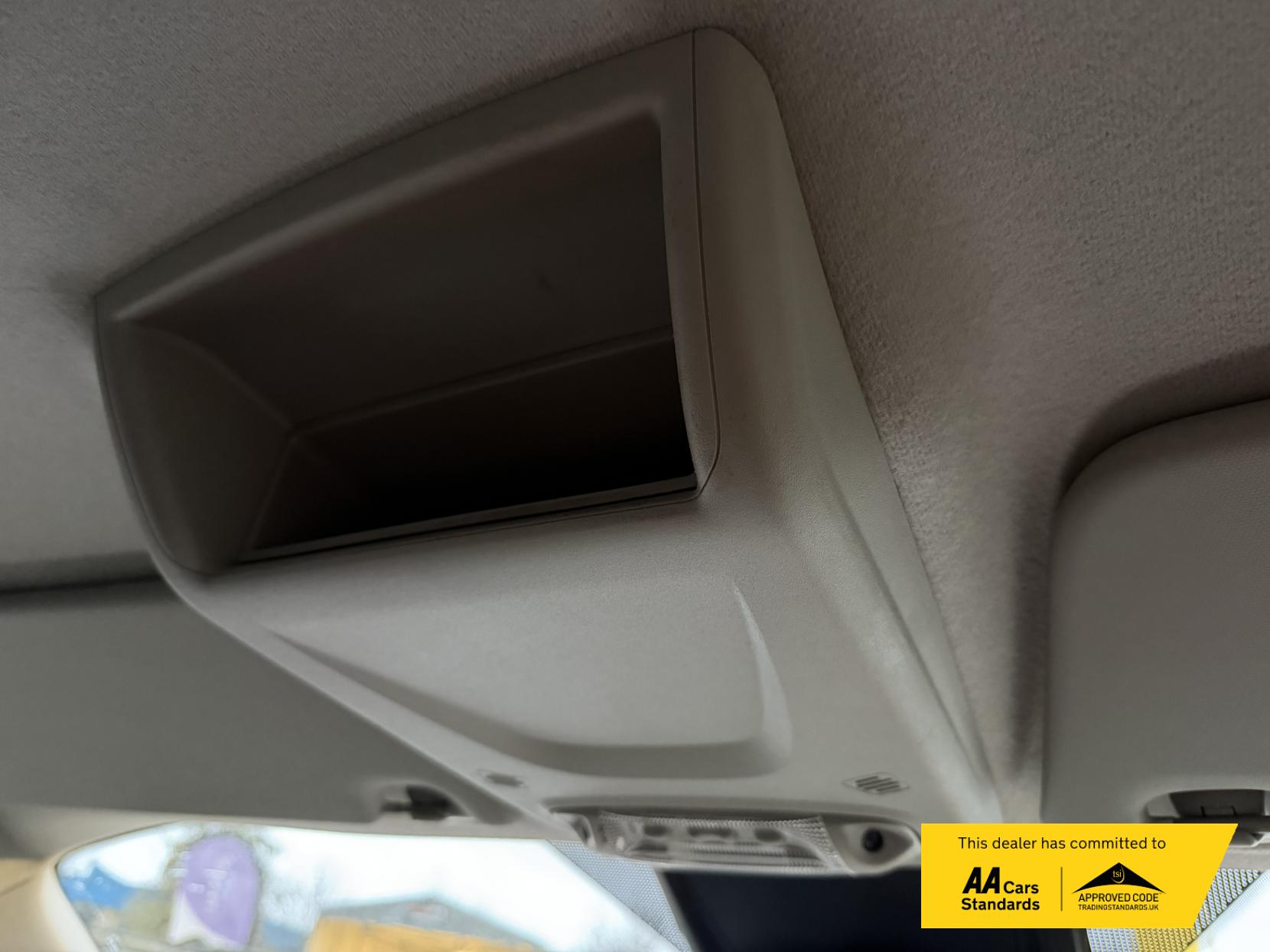 Ford Transit Custom 2.0 290 EcoBlue Sport Panel Van 5dr Diesel Manual L2 H1 Euro 6 (170 ps)