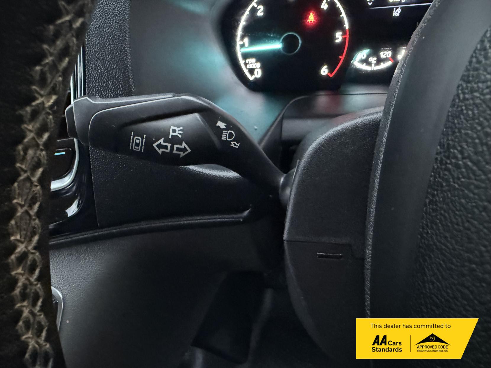 Ford Transit Custom 2.0 290 EcoBlue Sport Panel Van 5dr Diesel Manual L2 H1 Euro 6 (170 ps)