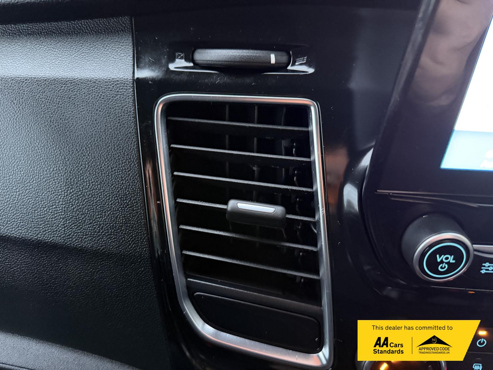 Ford Transit Custom 2.0 290 EcoBlue Sport Panel Van 5dr Diesel Manual L2 H1 Euro 6 (170 ps)