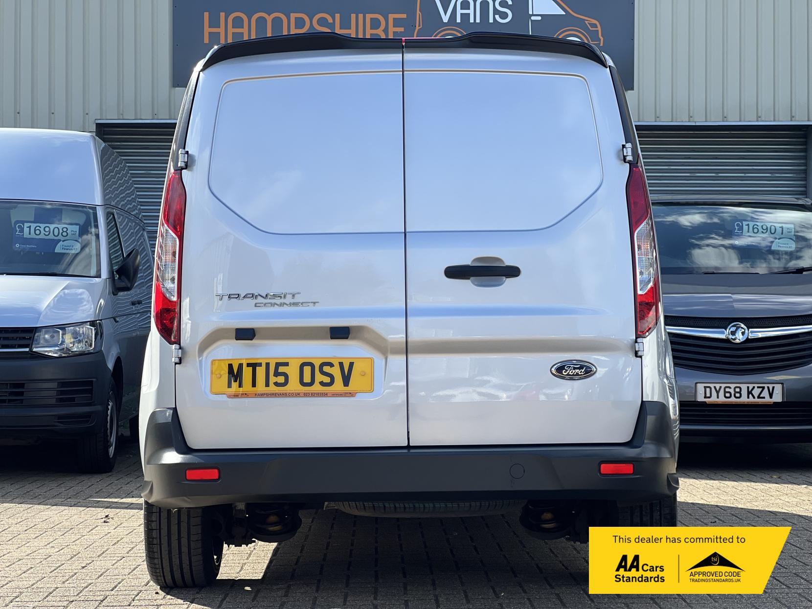 Ford Transit Connect 1.6 TDCi 240 Trend Panel Van 4dr Diesel Manual L2 H1 (128 g/km, 113 bhp)