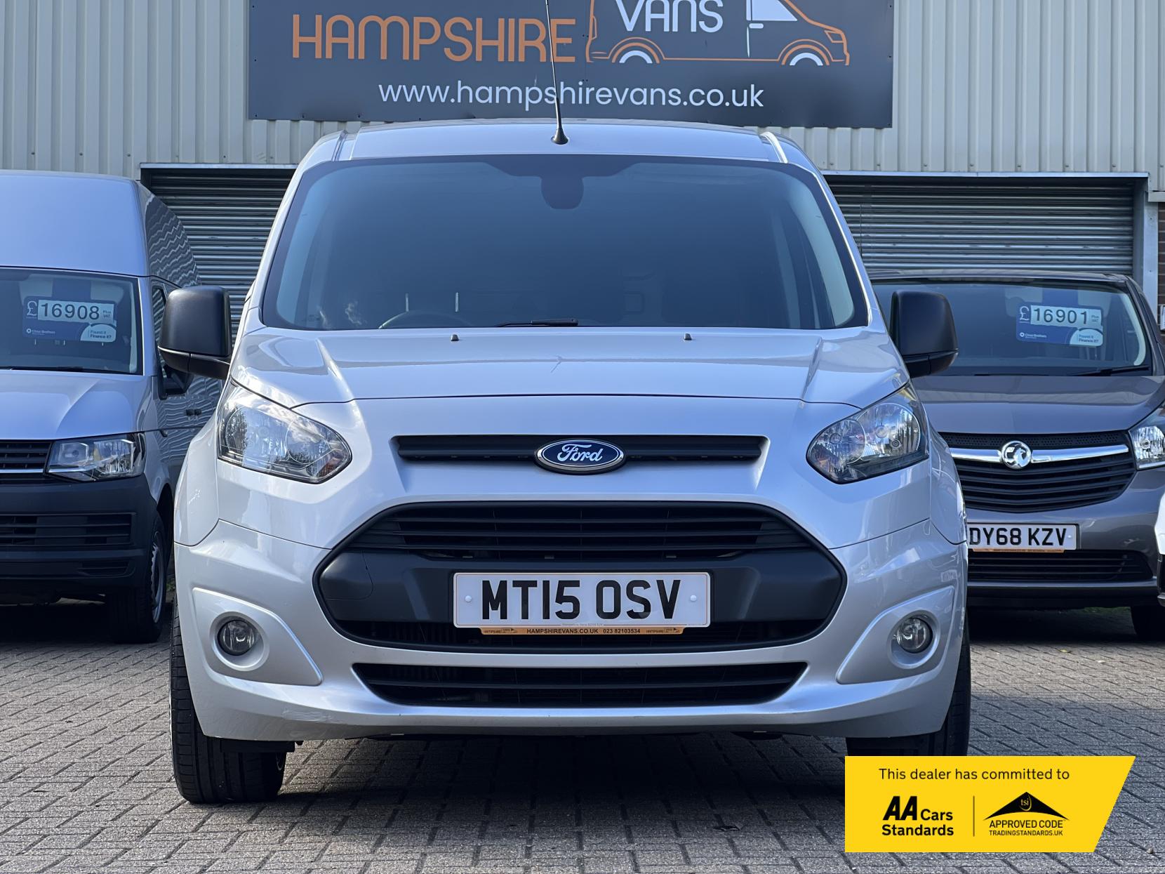 Ford Transit Connect 1.6 TDCi 240 Trend Panel Van 4dr Diesel Manual L2 H1 (128 g/km, 113 bhp)