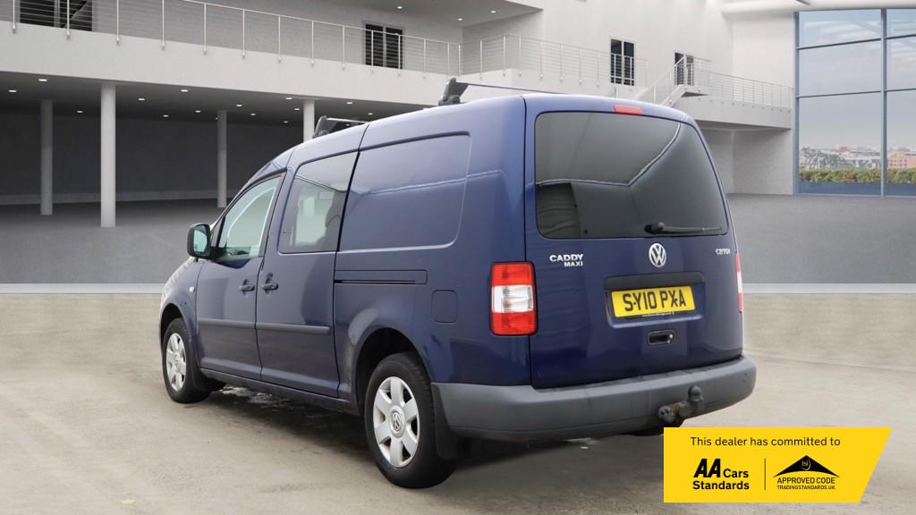 Volkswagen Caddy Maxi 1.9 TDi Maxi Combi Van 5dr Diesel Manual FWD (Window) (166 g/km, 103 bhp)