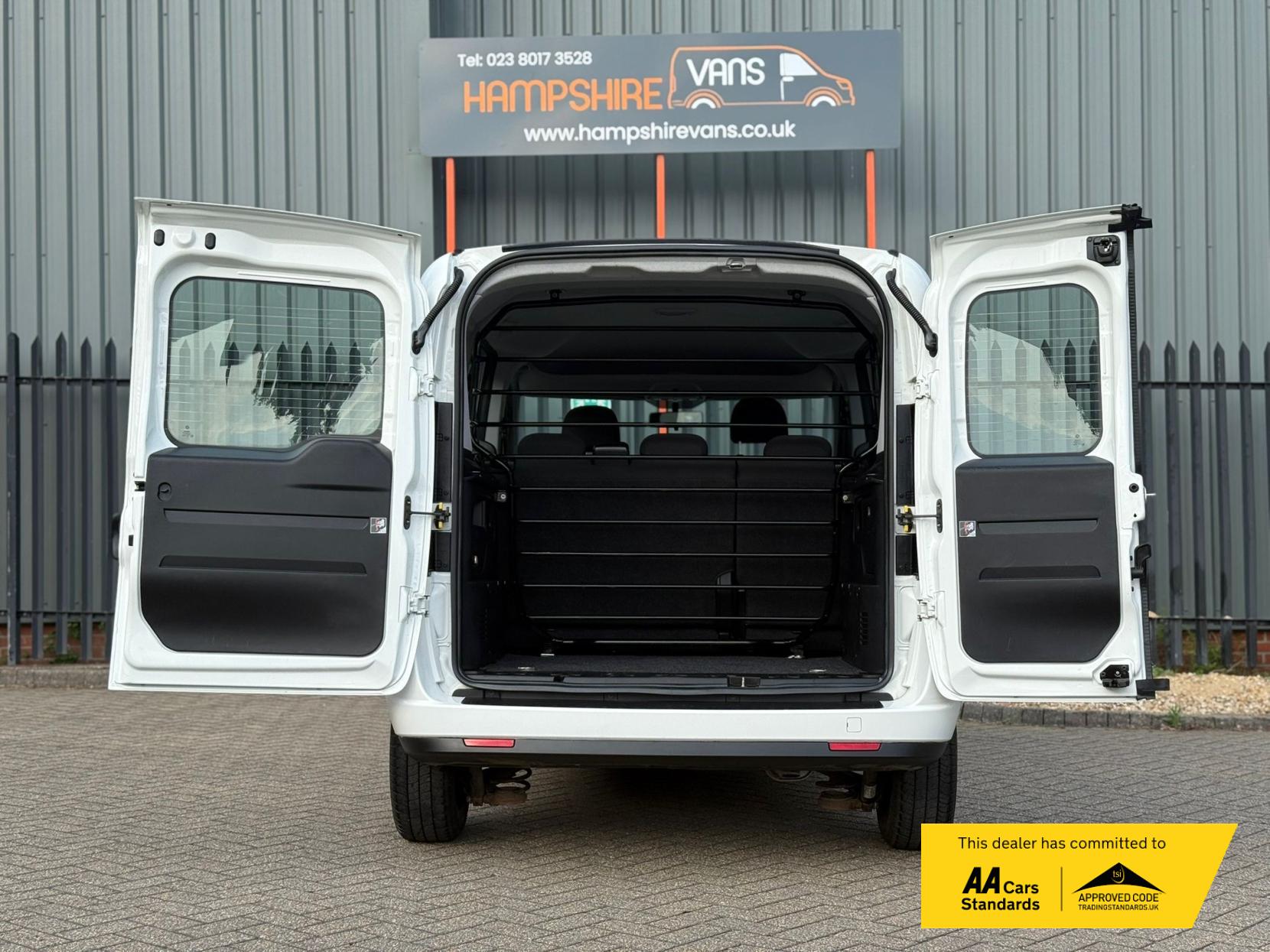 Fiat Doblo 1.3 MultiJetII SX Combi Van Double Cab 6dr Diesel Manual L1 H1 Euro 6 (95 bhp)