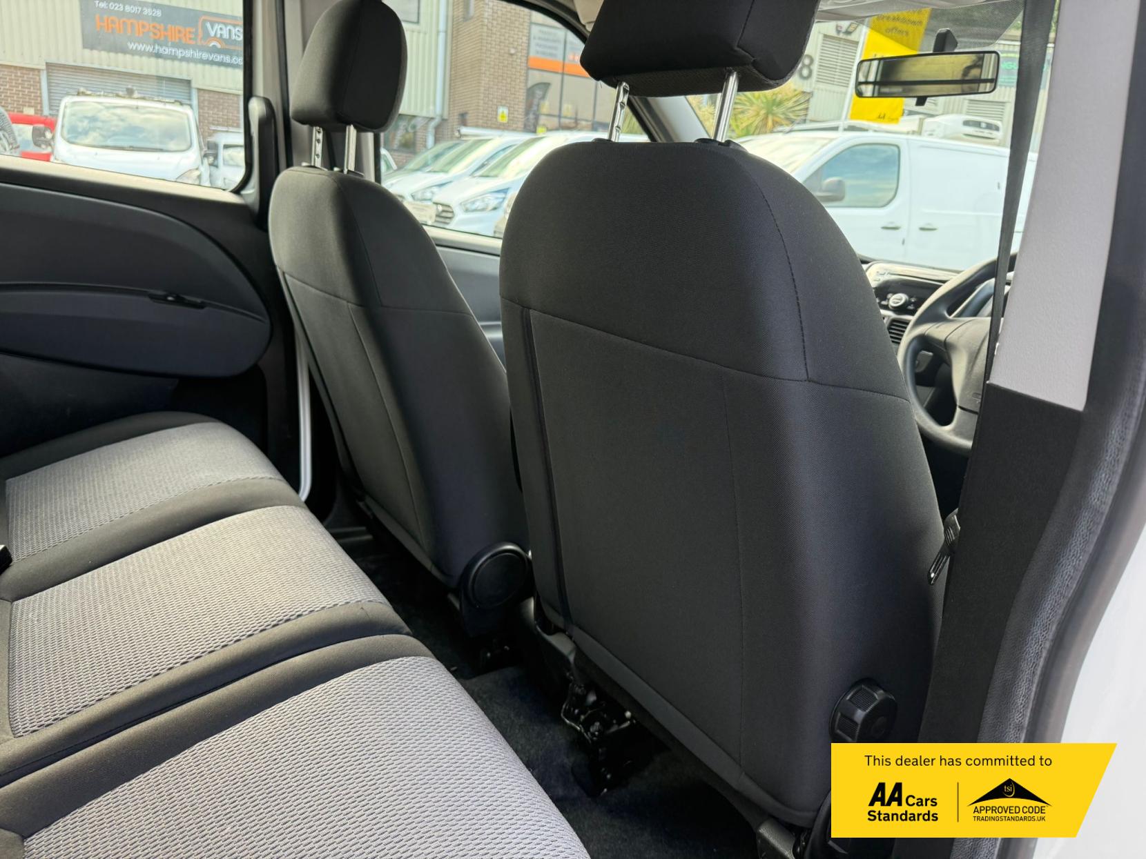 Fiat Doblo 1.3 MultiJetII SX Combi Van Double Cab 6dr Diesel Manual L1 H1 Euro 6 (95 bhp)