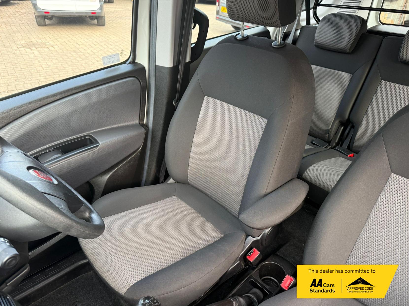 Fiat Doblo 1.3 MultiJetII SX Combi Van Double Cab 6dr Diesel Manual L1 H1 Euro 6 (95 bhp)