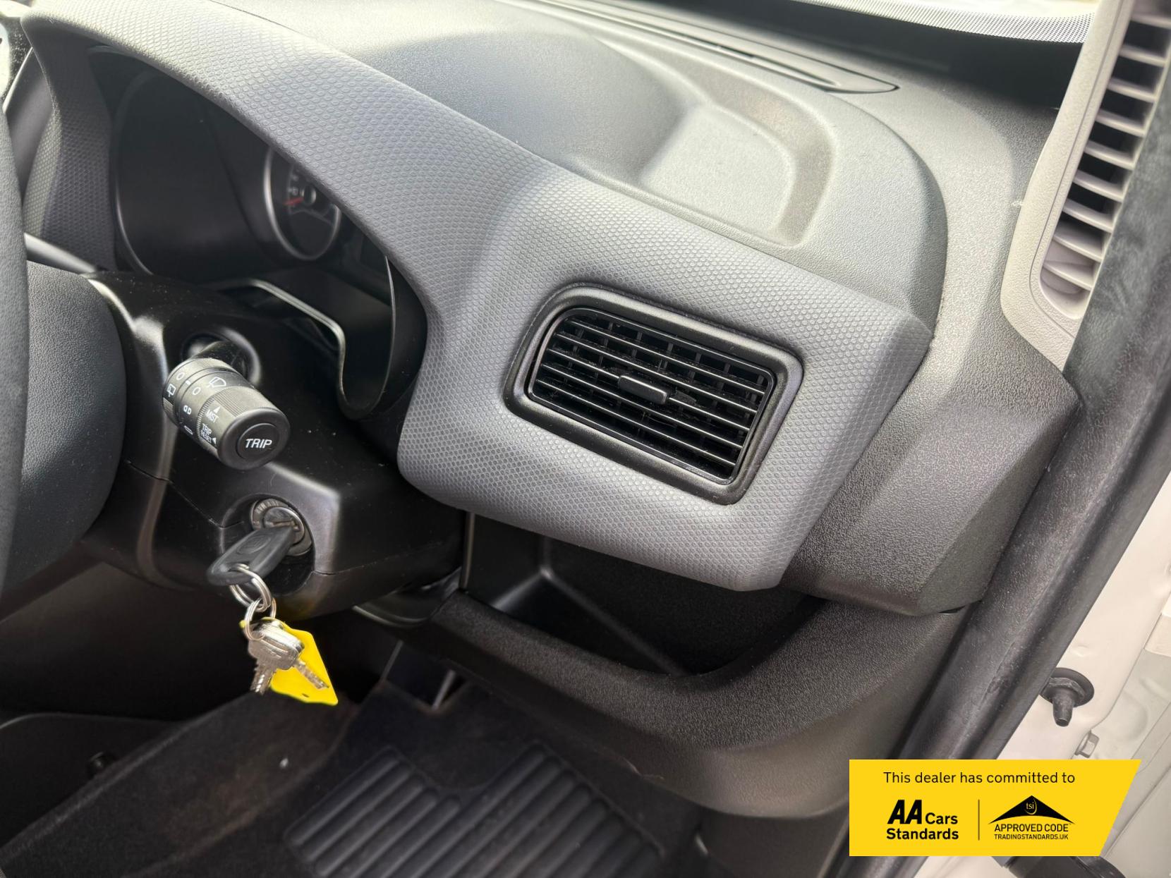 Fiat Doblo 1.3 MultiJetII SX Combi Van Double Cab 6dr Diesel Manual L1 H1 Euro 6 (95 bhp)