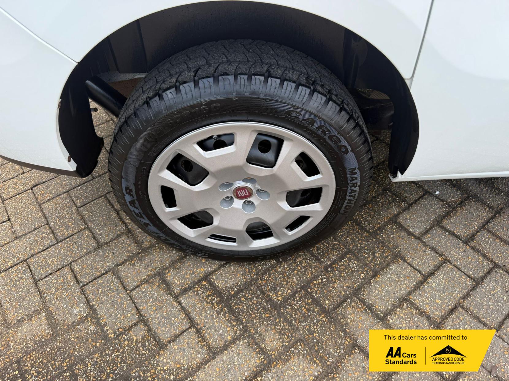 Fiat Doblo 1.3 MultiJetII SX Combi Van Double Cab 6dr Diesel Manual L1 H1 Euro 6 (95 bhp)