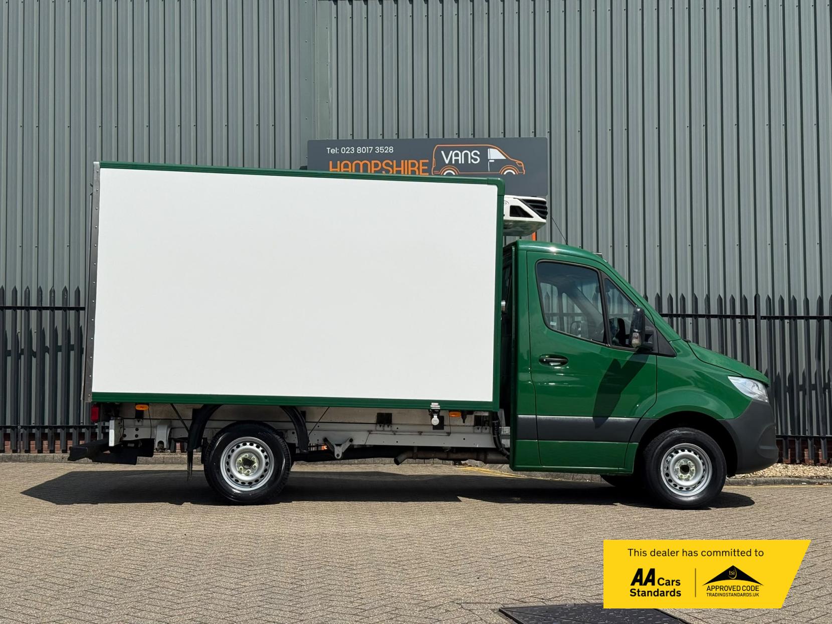 2020 Mercedes-Benz Sprinter 2.1 314 CDi Temperature Controlled 5dr Diesel Manual RWD L3 H2 (210 g/km, 141 bhp) - Thumbnail 6
