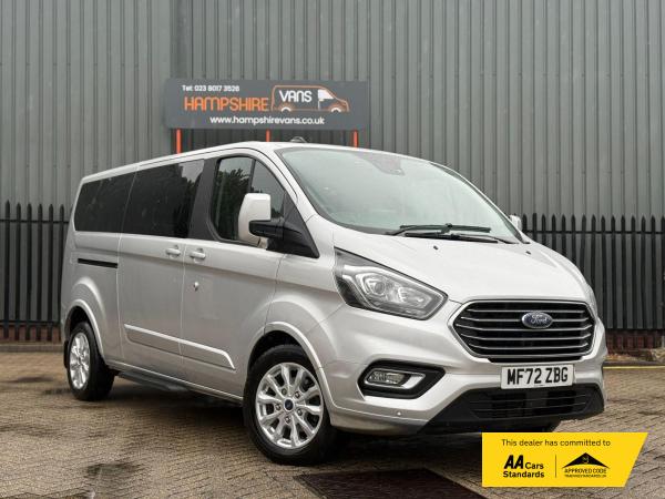 Ford Tourneo Custom 2.0 320 EcoBlue Titanium Minibus Double Cab 5dr Diesel Manual L2 Euro 6 (s/s) (130 ps)