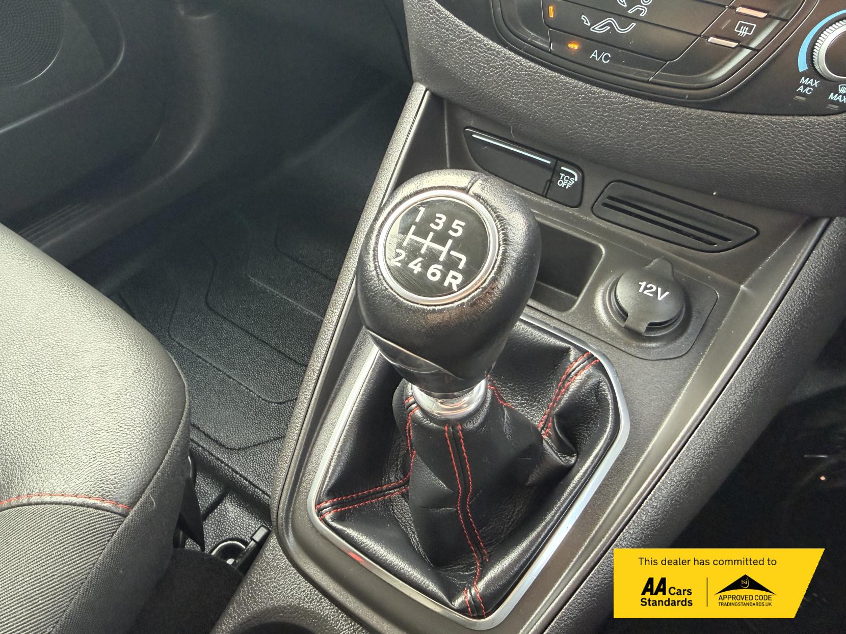 Ford Transit Courier 1.5 TDCi Sport Panel Van 5dr Diesel Manual L1 Euro 6 (100 ps)