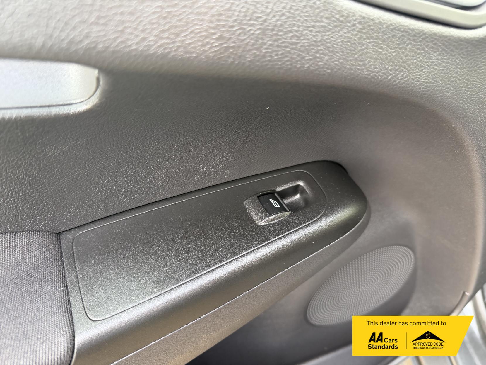 Ford Transit Courier 1.5 TDCi Sport Panel Van 5dr Diesel Manual L1 Euro 6 (100 ps)