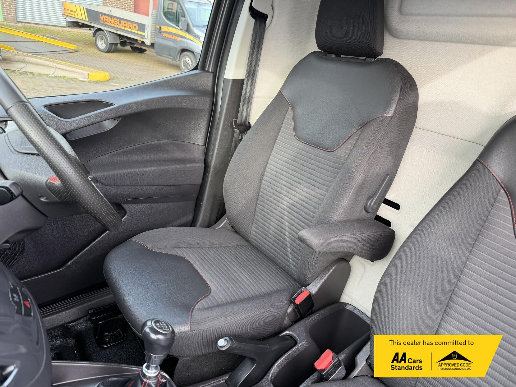 Ford Transit Courier 1.5 TDCi Sport Panel Van 5dr Diesel Manual L1 Euro 6 (100 ps)