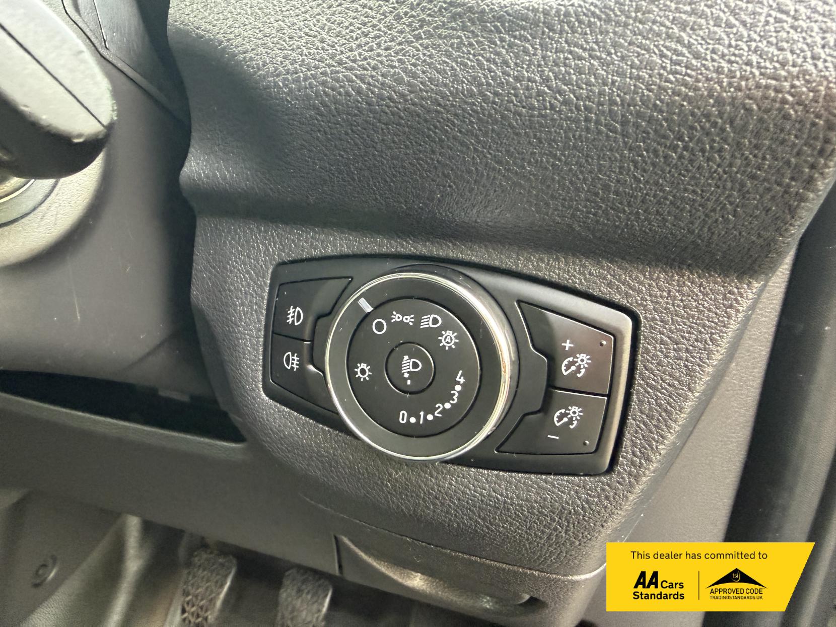 Ford Transit Courier 1.5 TDCi Sport Panel Van 5dr Diesel Manual L1 Euro 6 (100 ps)