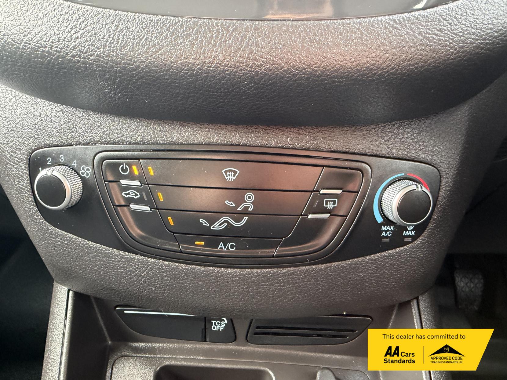 Ford Transit Courier 1.5 TDCi Sport Panel Van 5dr Diesel Manual L1 Euro 6 (100 ps)