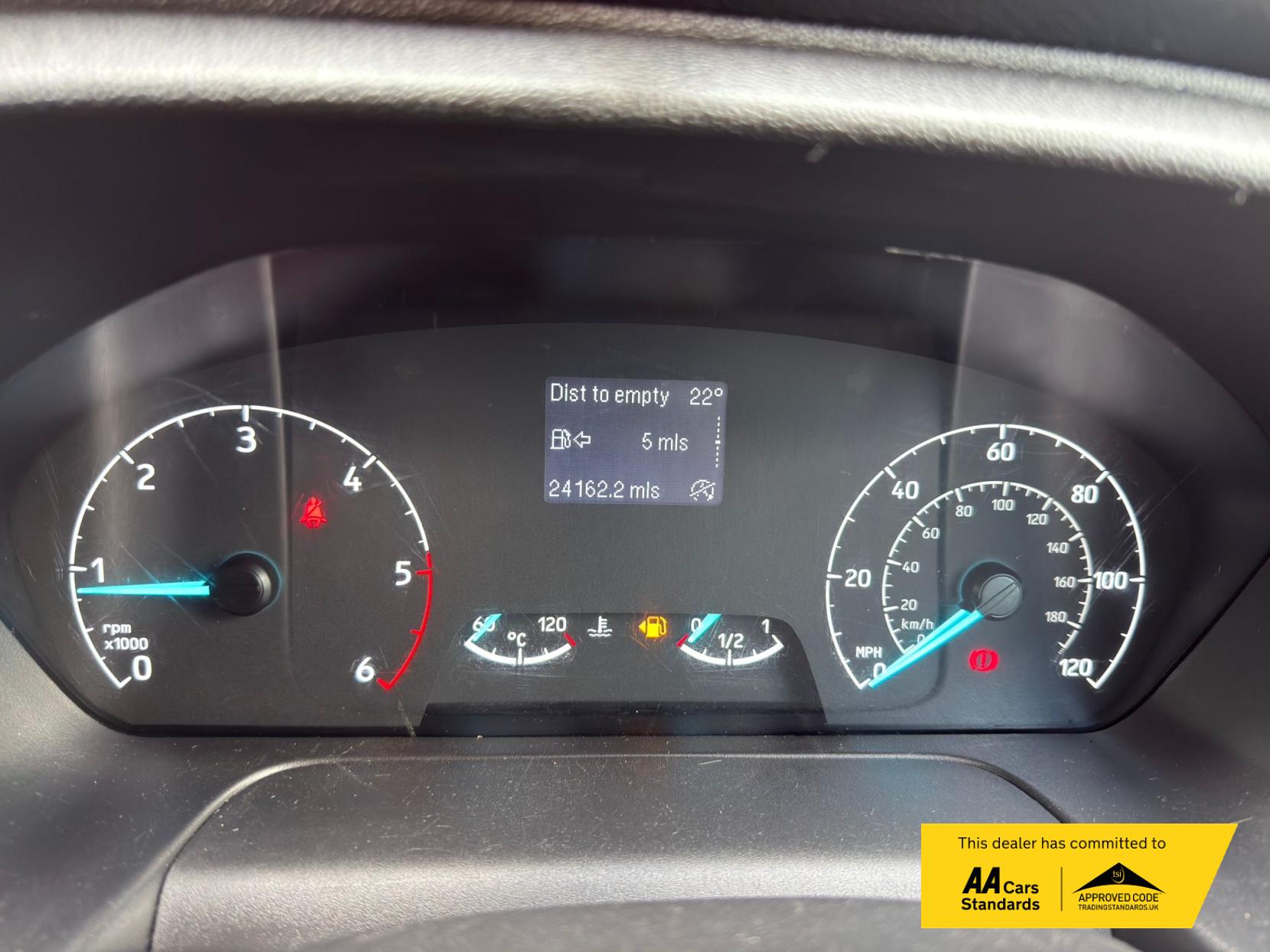 2022 Ford Transit Custom 2.0 300 EcoBlue Limited Crew Van Double Cab 5dr Diesel Manual L2 H1 Euro 6 (s/s) (130 ps) - Thumbnail 46