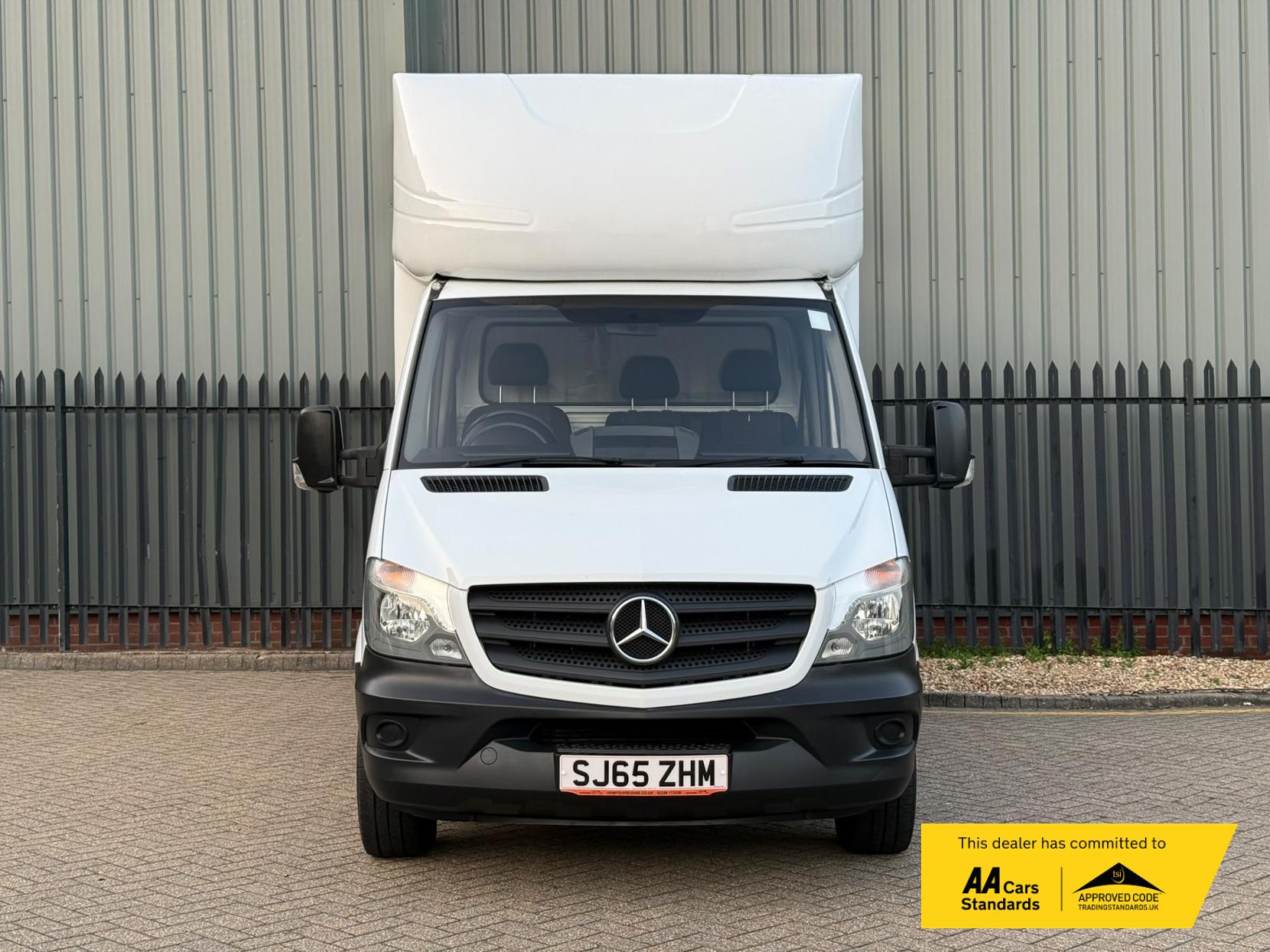 2015 Mercedes-Benz Sprinter 2.1 313 CDI Luton 2dr Diesel Manual RWD L3 (129 bhp) - Thumbnail 7