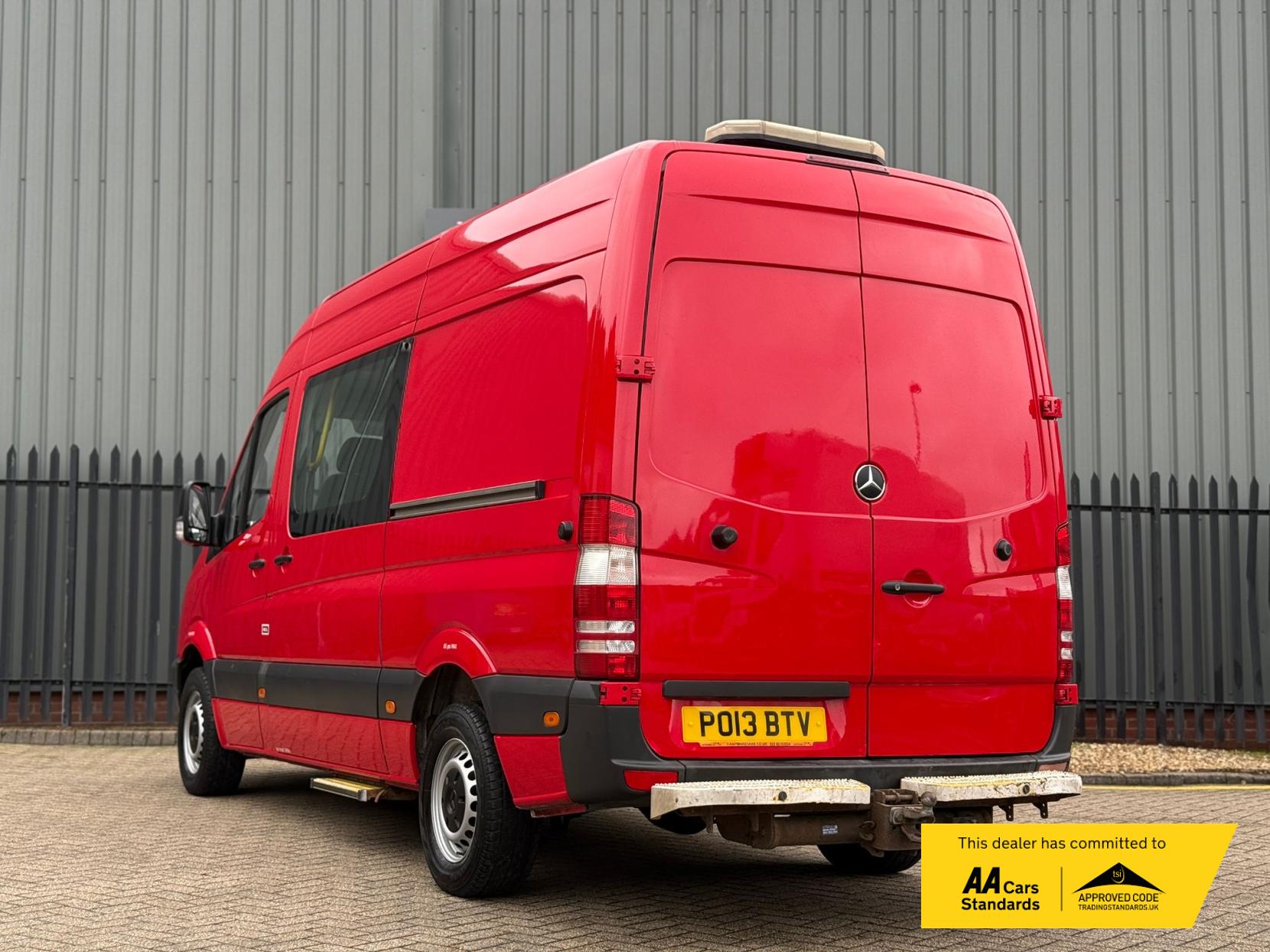 Mercedes-Benz Sprinter 2.1 Window Van (2007 - 2016)