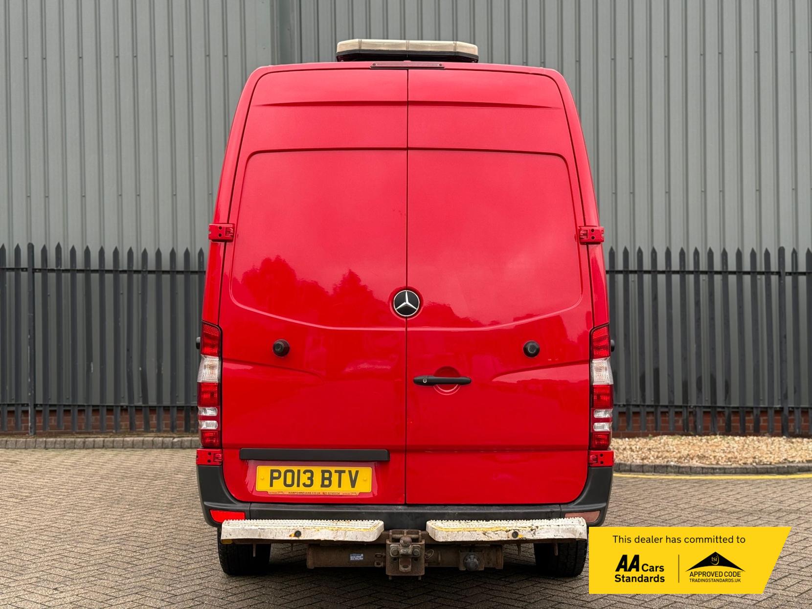 Mercedes-Benz Sprinter 2.1 Window Van (2007 - 2016)