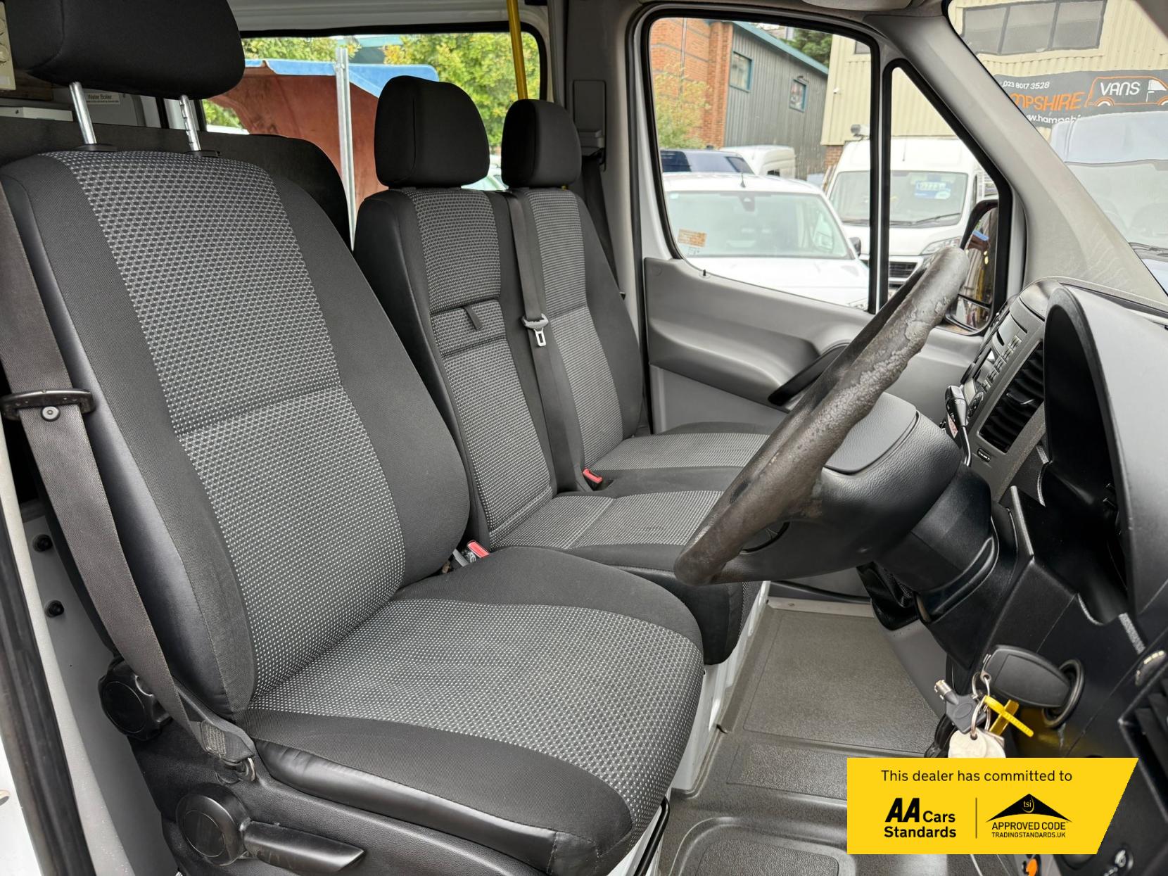 Mercedes-Benz Sprinter 2.1 Window Van (2007 - 2016)