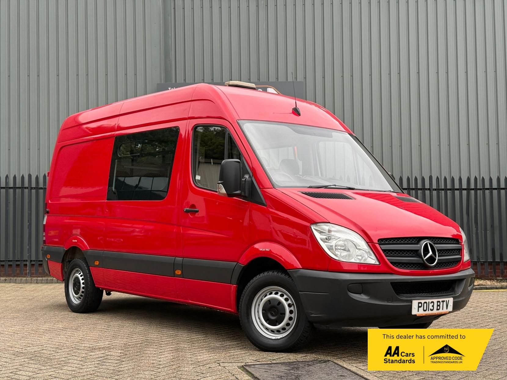 Mercedes-Benz Sprinter 2.1 Window Van (2007 - 2016)