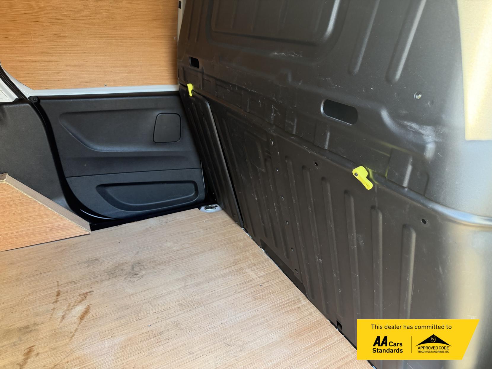 Peugeot Partner 1.5 BlueHDi 950 Professional Premium + Long Panel Van 6dr Diesel Manual LWB Euro 6 (s/s) (100 bhp)