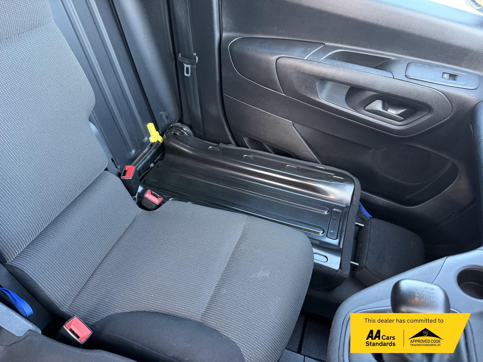 Peugeot Partner 1.5 BlueHDi 950 Professional Premium + Long Panel Van 6dr Diesel Manual LWB Euro 6 (s/s) (100 bhp)