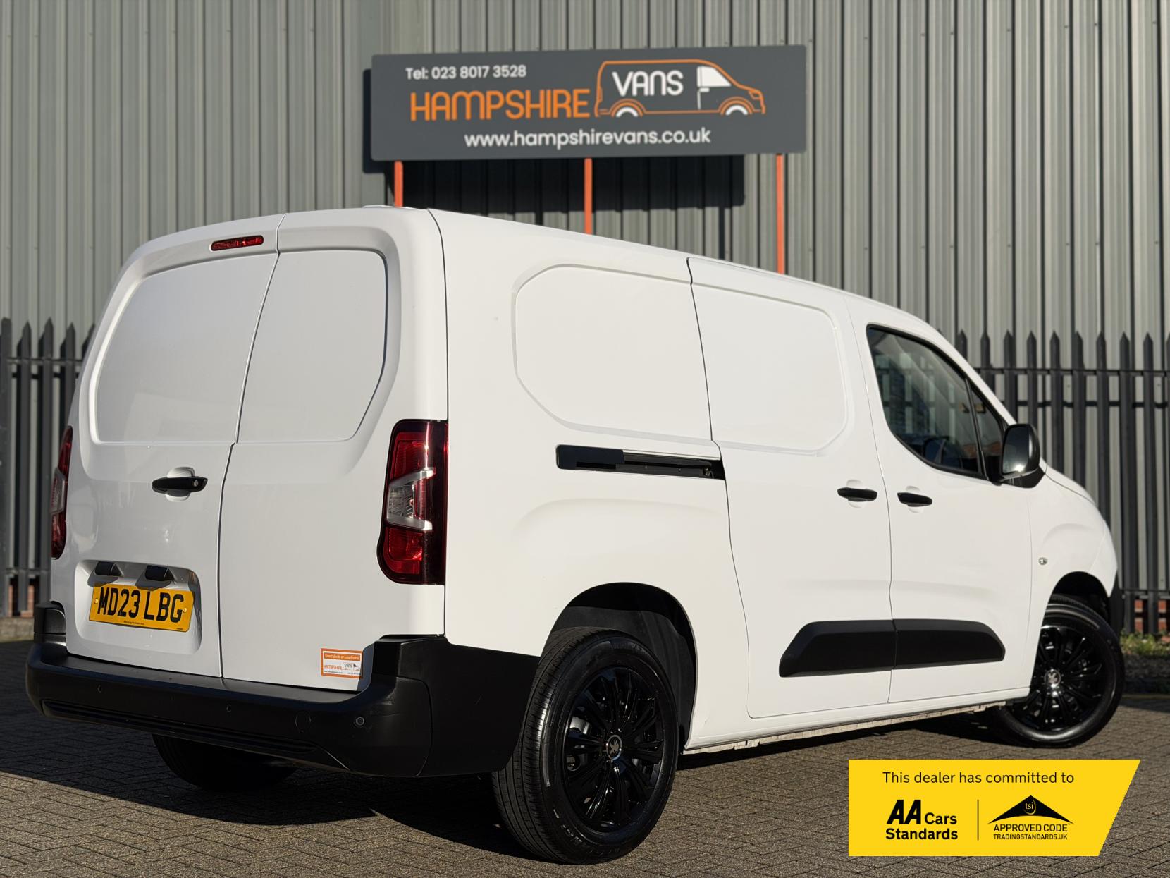 Peugeot Partner 1.5 BlueHDi 950 Professional Premium + Long Panel Van 6dr Diesel Manual LWB Euro 6 (s/s) (100 bhp)