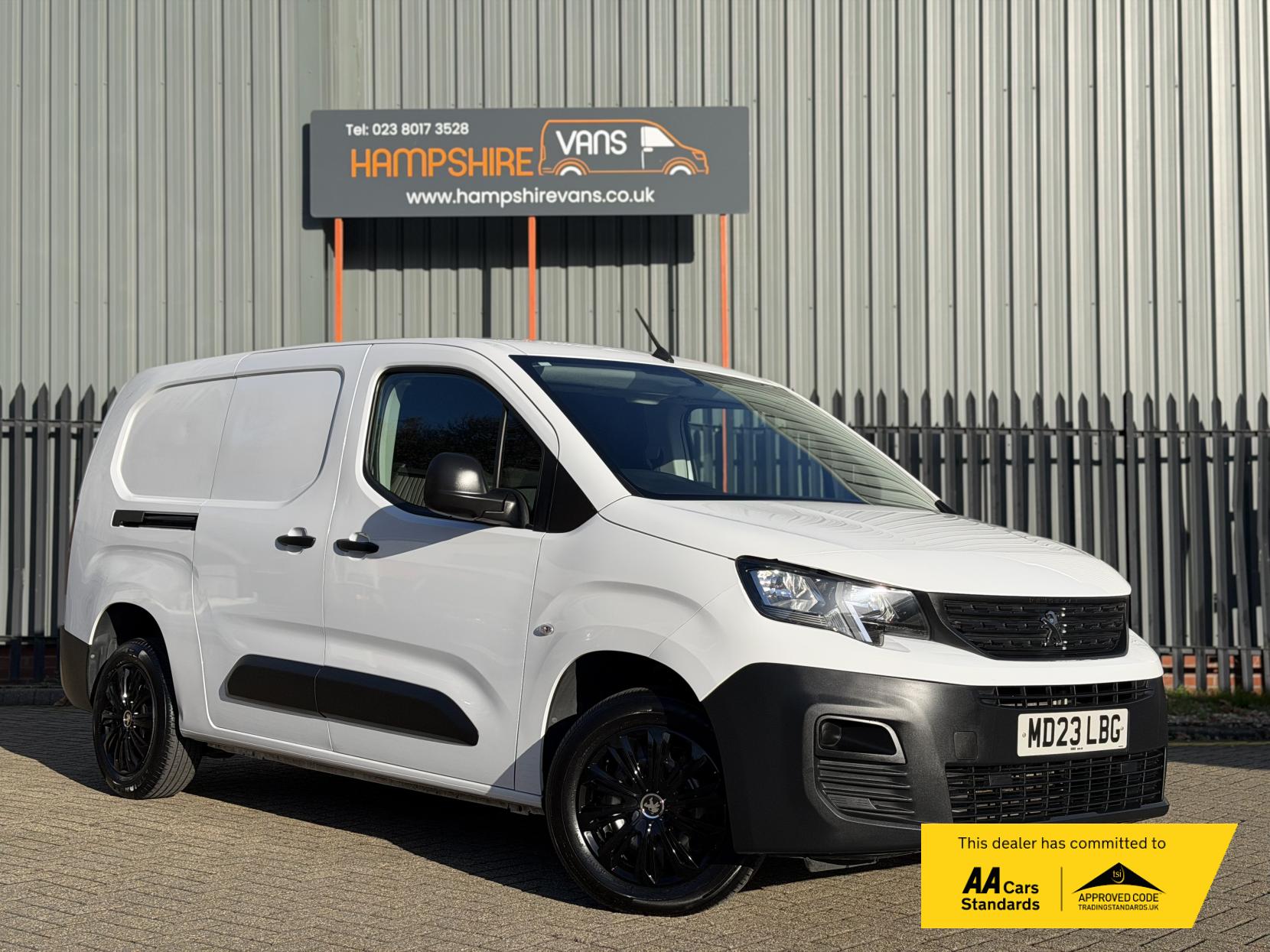 Peugeot Partner 1.5 BlueHDi 950 Professional Premium + Long Panel Van 6dr Diesel Manual LWB Euro 6 (s/s) (100 bhp)