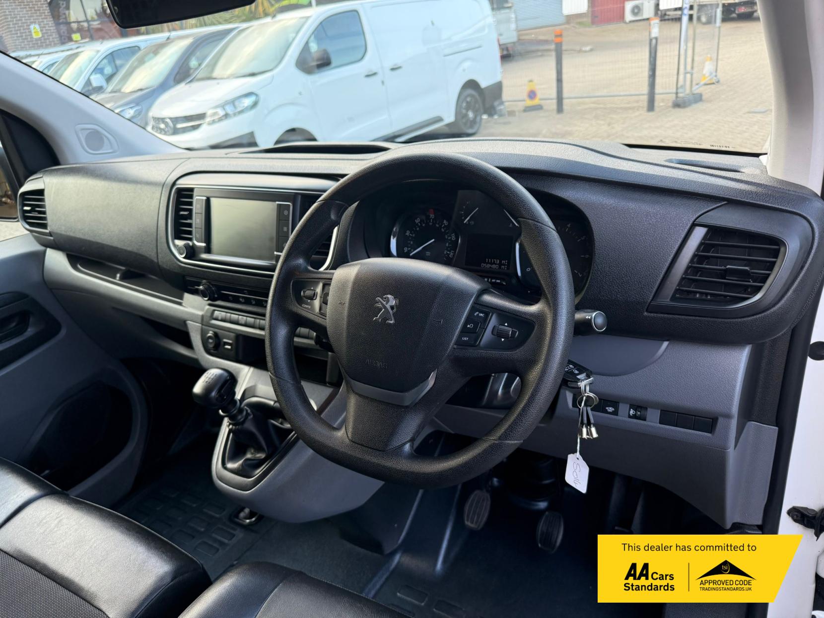 Peugeot Expert 1.5 Professional Combi Van (2016 - 2024)