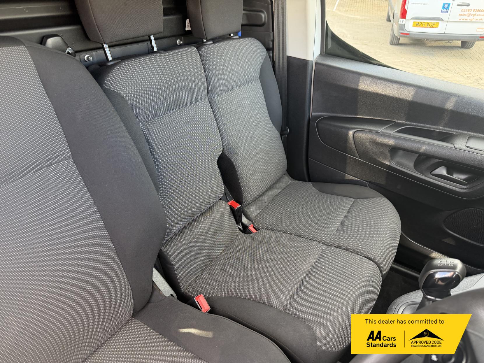 Vauxhall Combo 1.5 Turbo D 2300 Sportive Panel Van 4dr Diesel Manual L1 H1 Euro 6 (100 ps)