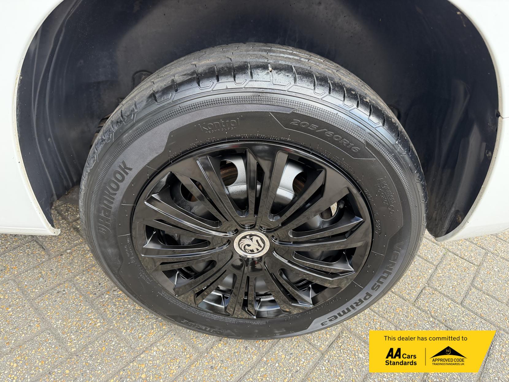 Vauxhall Combo 1.5 Turbo D 2300 Sportive Panel Van 4dr Diesel Manual L1 H1 Euro 6 (100 ps)