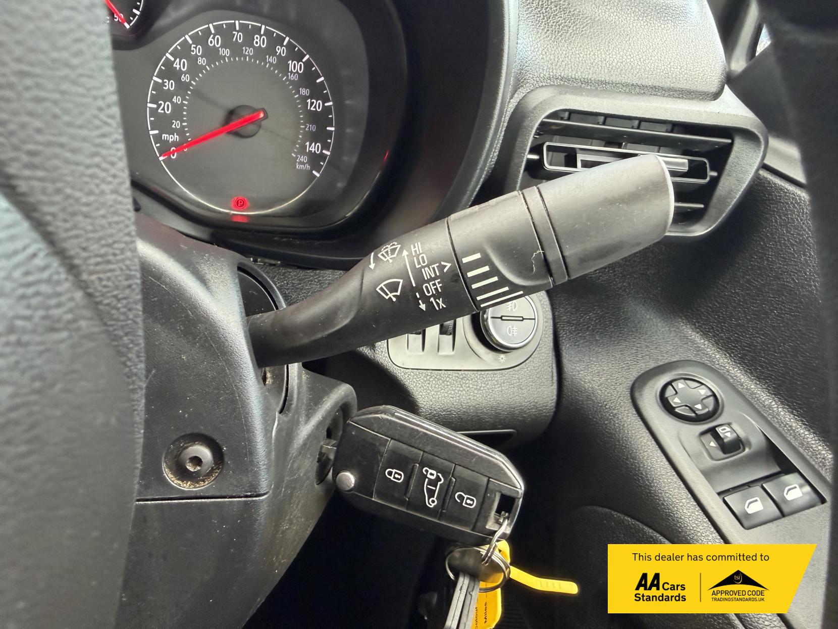 Vauxhall Combo 1.5 Turbo D 2300 Sportive Panel Van 4dr Diesel Manual L1 H1 Euro 6 (100 ps)