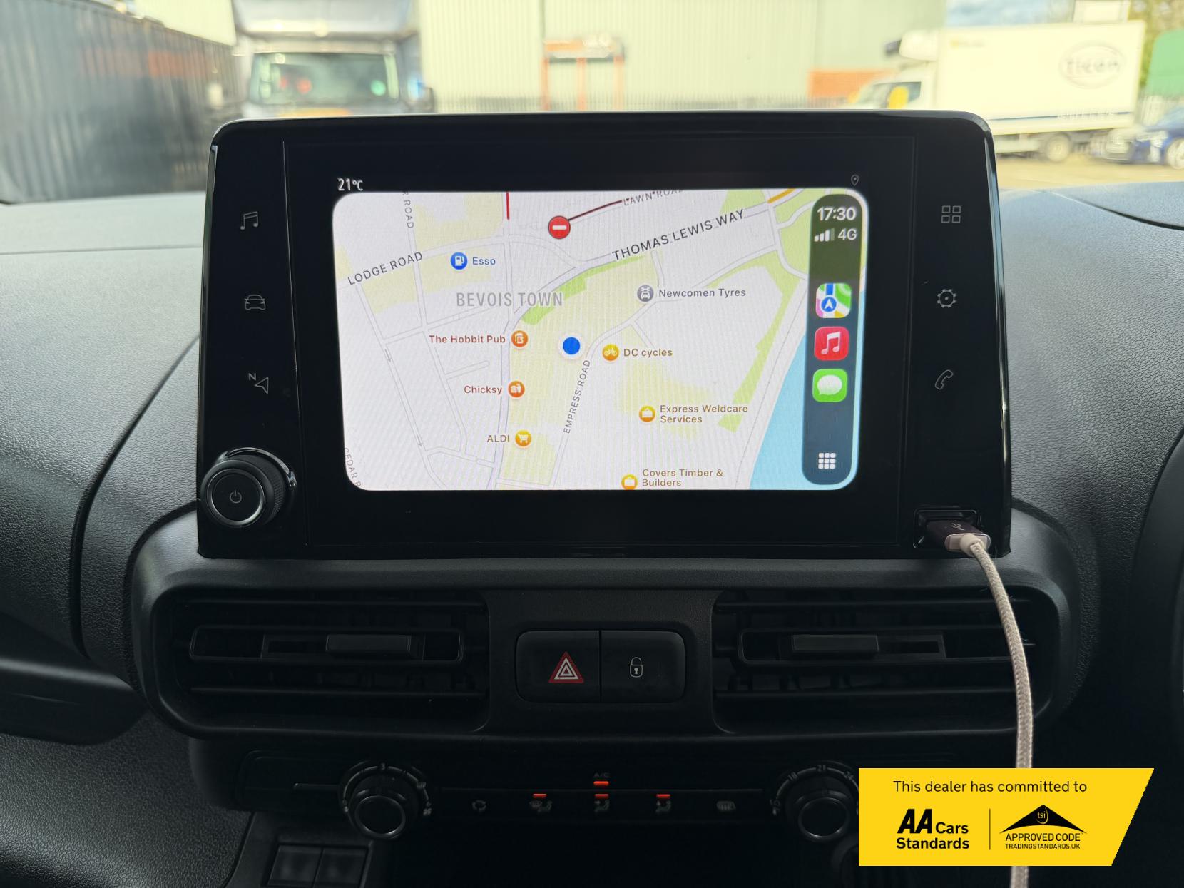 Vauxhall Combo 1.5 Turbo D 2300 Sportive Panel Van 4dr Diesel Manual L1 H1 Euro 6 (100 ps)