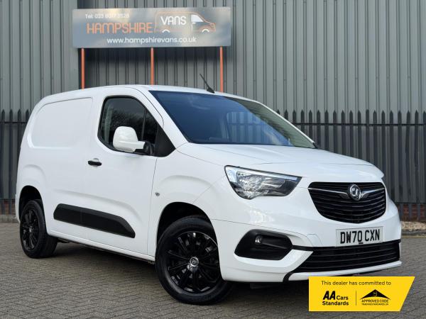 Vauxhall Combo 1.5 Turbo D 2300 Sportive Panel Van 4dr Diesel Manual L1 H1 Euro 6 (100 ps)