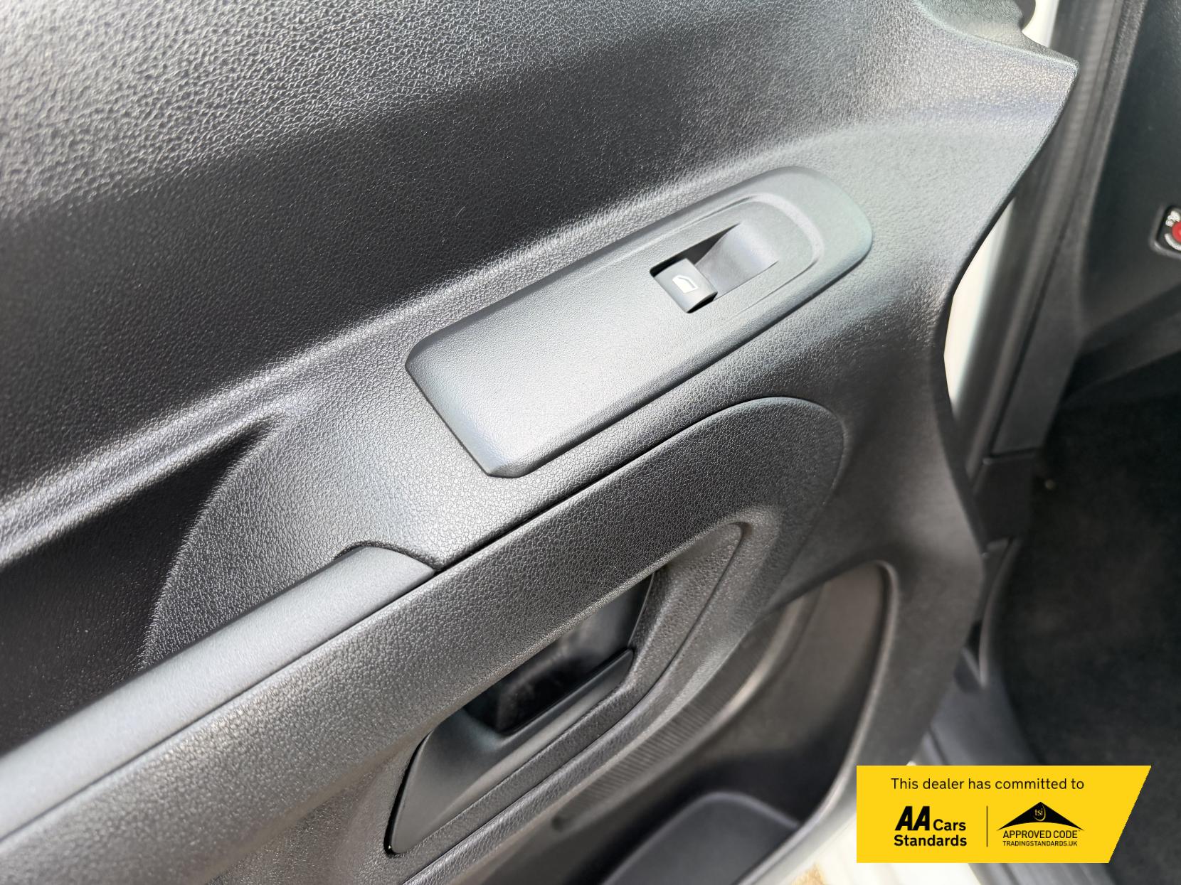 Vauxhall Combo 1.5 Turbo D 2300 Sportive Panel Van 4dr Diesel Manual L1 H1 Euro 6 (100 ps)