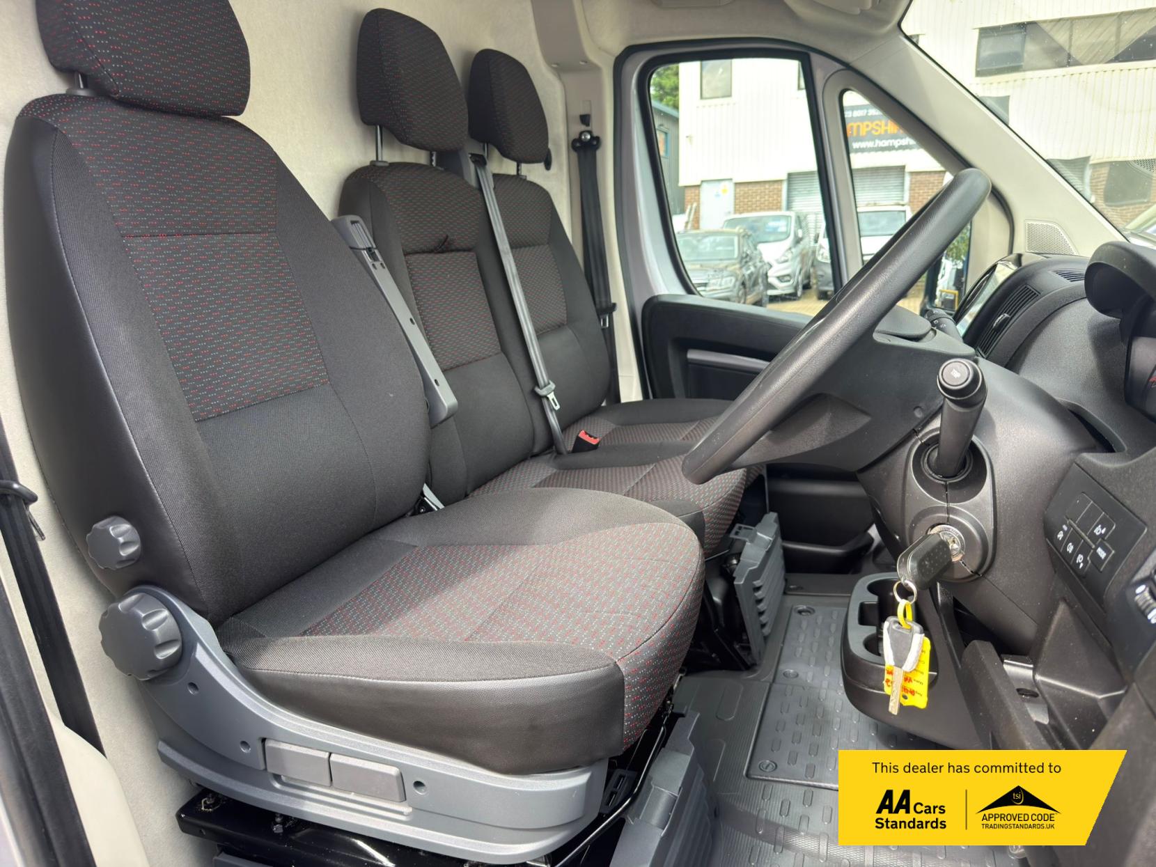 2023 Vauxhall Movano 2.2 CDTi 3500 BiTurbo Prime Panel Van 5dr Diesel Manual FWD L2 H2 Euro 6 (s/s) (140 ps) - Thumbnail 14