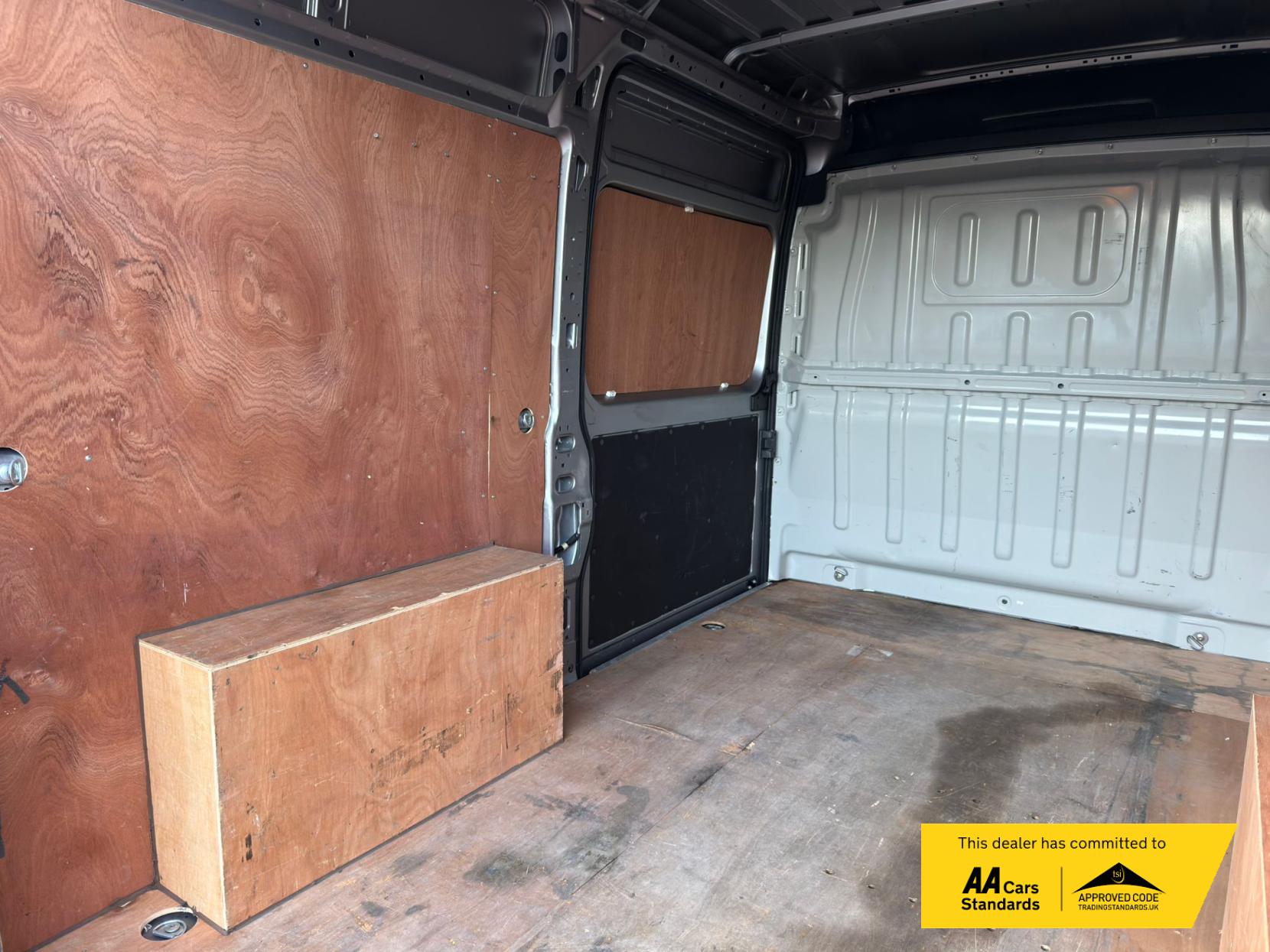 2023 Vauxhall Movano 2.2 CDTi 3500 BiTurbo Prime Panel Van 5dr Diesel Manual FWD L2 H2 Euro 6 (s/s) (140 ps) - Thumbnail 22