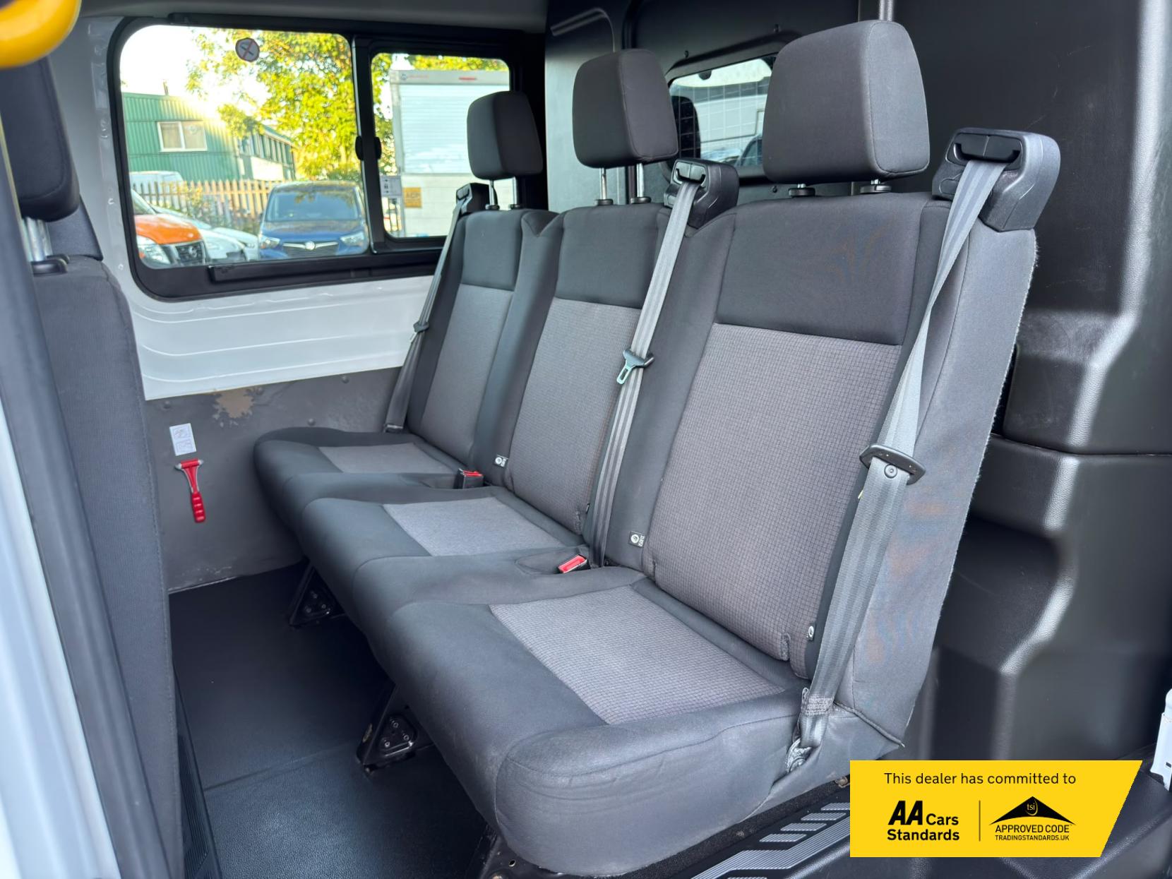 2022 Ford Transit 2.0 350 EcoBlue Leader Crew Van Double Cab 6dr Diesel Manual RWD L3 H3 Euro 6 (s/s) (130 ps) - Thumbnail 7