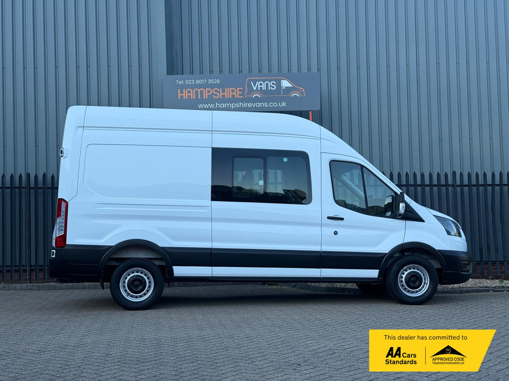 2022 Ford Transit 2.0 350 EcoBlue Leader Crew Van Double Cab 6dr Diesel Manual RWD L3 H3 Euro 6 (s/s) (130 ps) - Thumbnail 18