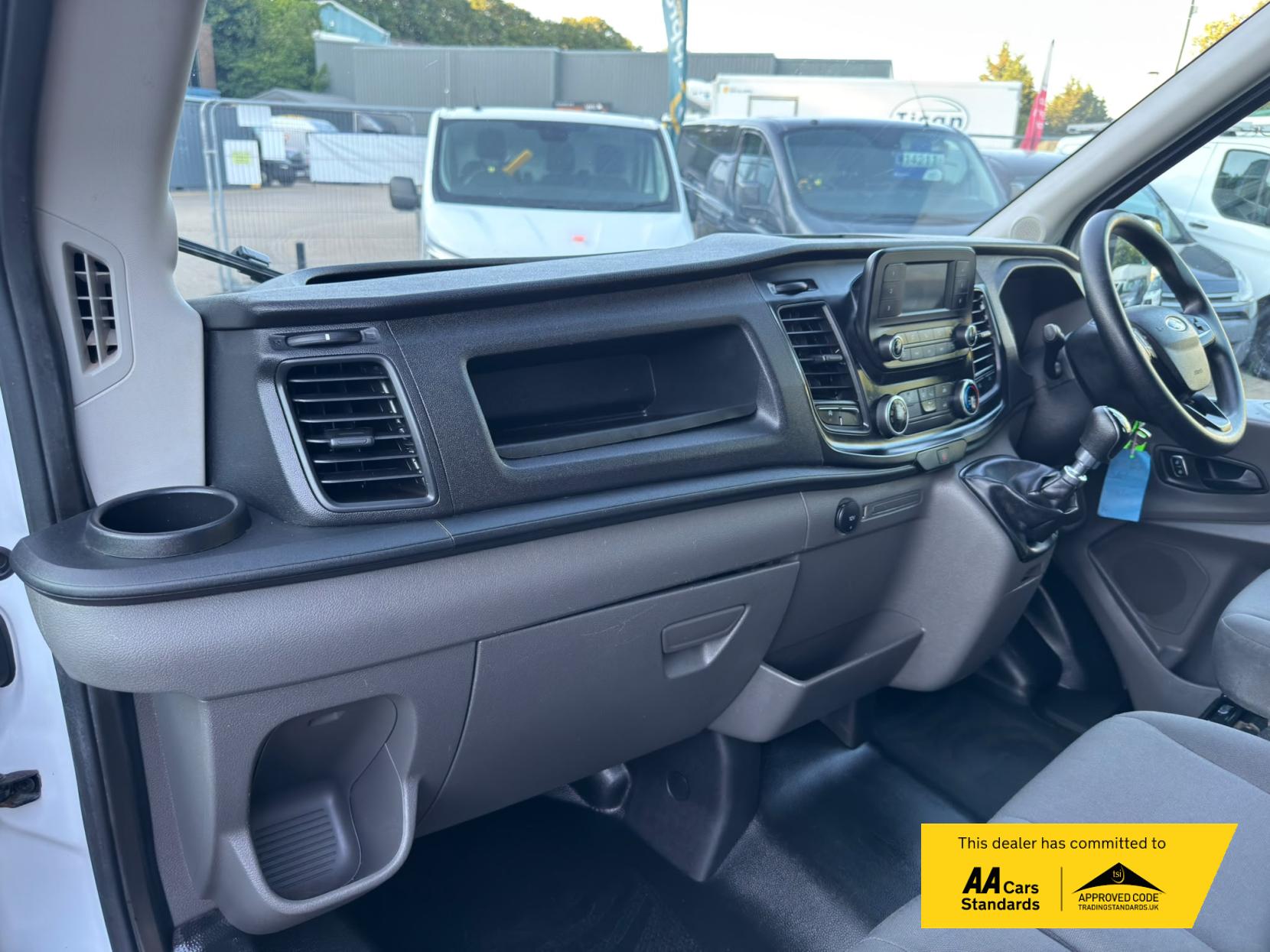 2022 Ford Transit 2.0 350 EcoBlue Leader Crew Van Double Cab 6dr Diesel Manual RWD L3 H3 Euro 6 (s/s) (130 ps) - Thumbnail 12