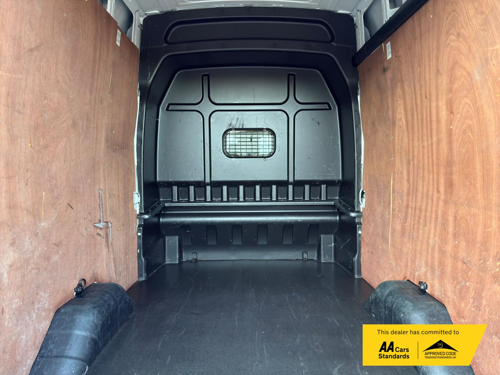 2022 Ford Transit 2.0 350 EcoBlue Leader Crew Van Double Cab 6dr Diesel Manual RWD L3 H3 Euro 6 (s/s) (130 ps) - Thumbnail 17