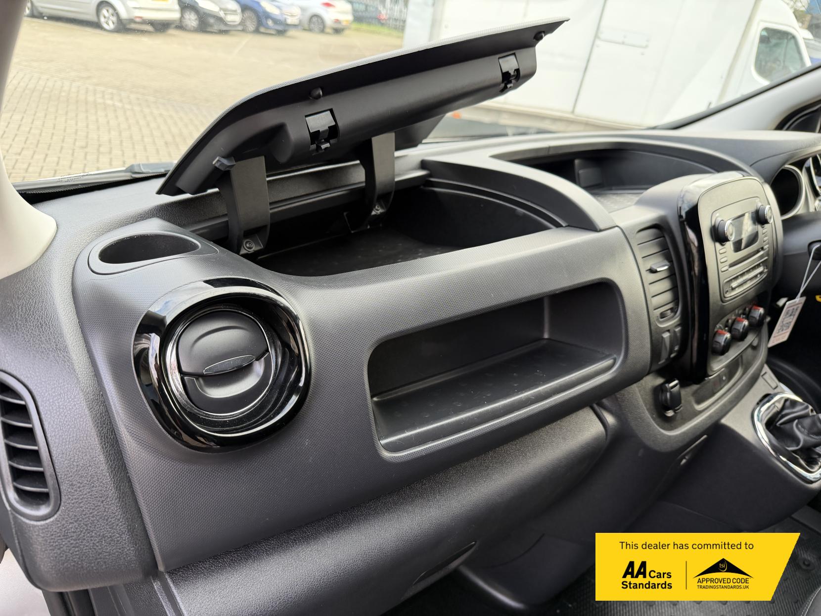 Vauxhall Vivaro 1.6 CDTi 2700 BiTurbo ecoTEC Sportive Panel Van 5dr Diesel Manual L1 H1 Euro 6 (s/s) (125 ps)